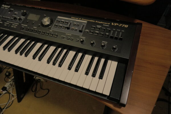 Roland VP-770