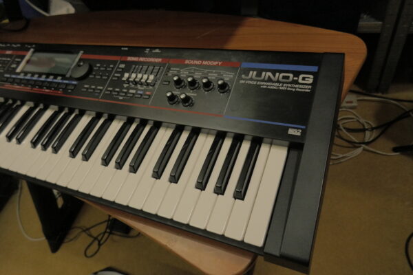 Roland Juno G - front right